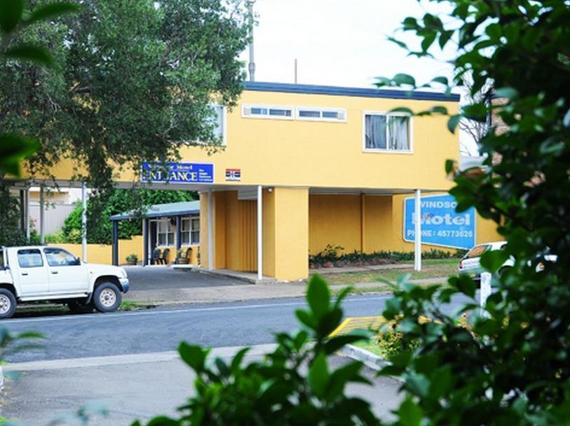 Windsor Heritage Motel Exterior photo